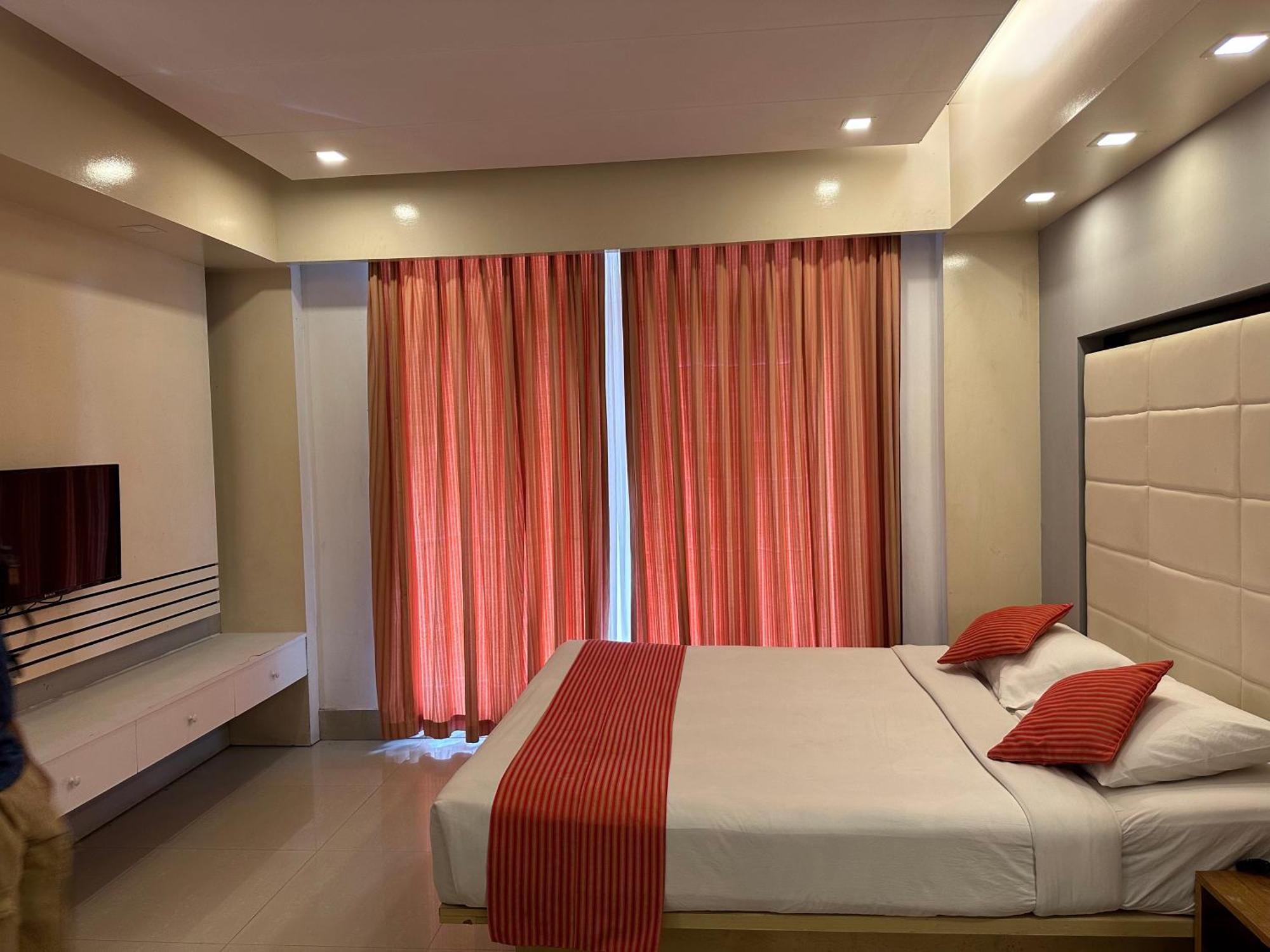 Foy'S Lake Resort Chittagong Bagian luar foto